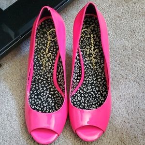 Jessica Simpson Hot Pink Stiletto Heels 9